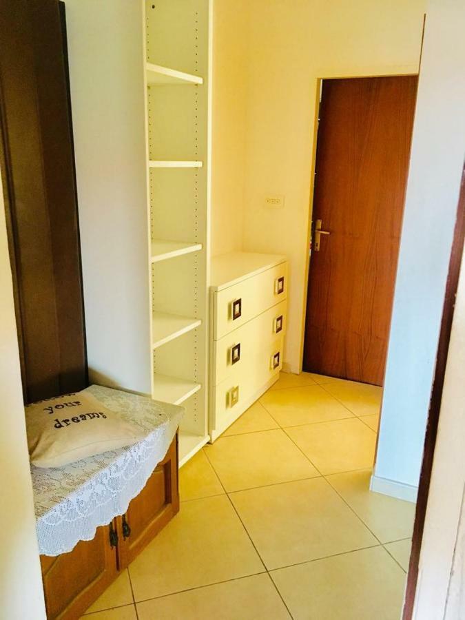 Apartmani Nina 希贝尼克 外观 照片
